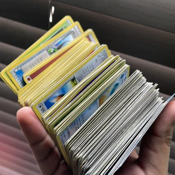 Pokémon 125 cards ranging for .50-30$ or more for some of them
